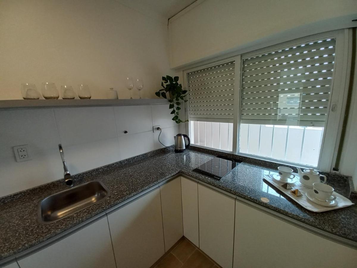 Apartment Dos Martin A 1 Cuadra De Peatonal Resistencia