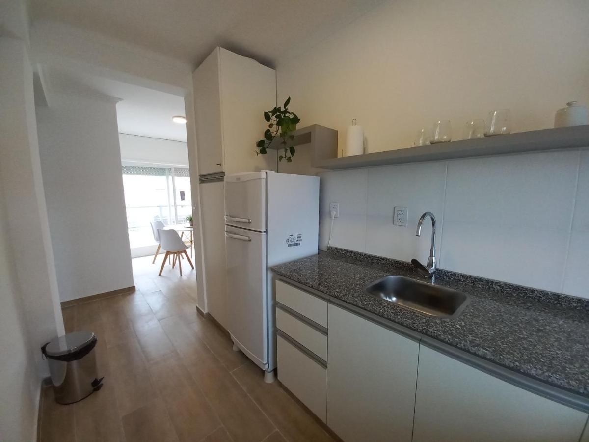 Apartment Dos Martin A 1 Cuadra De Peatonal Resistencia